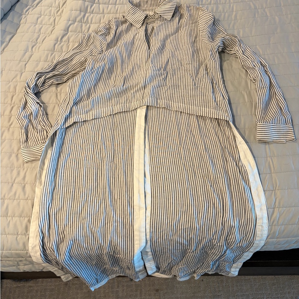 Top w/ a tail
